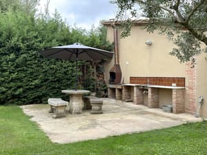 thumbnail: Terrace/patio