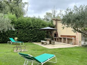 thumbnail: Terrace/patio