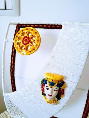 thumbnail: Interior detail