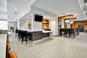 thumbnail: Bar (on property)