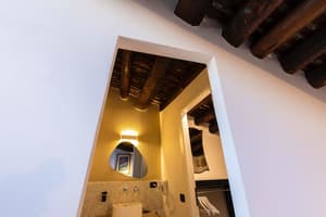 thumbnail: Room amenity