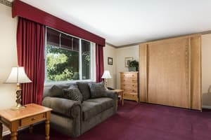 thumbnail: Living area