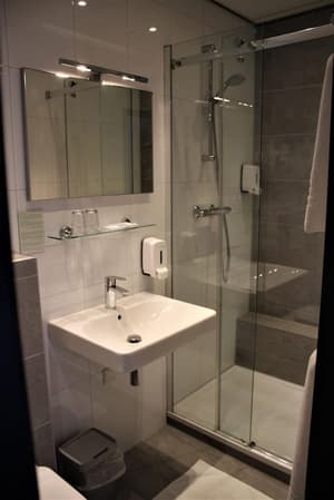 thumbnail: Bathroom
