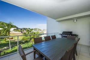 thumbnail: Balcony