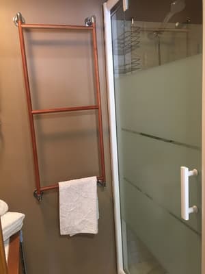 thumbnail: Bathroom shower