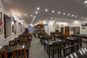 thumbnail: Restaurant