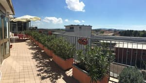 thumbnail: Terrace/patio