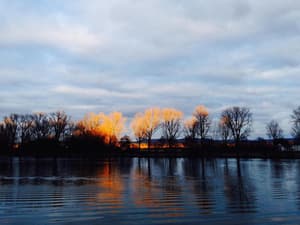 thumbnail: Lake