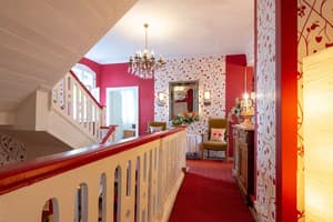 thumbnail: Interior
