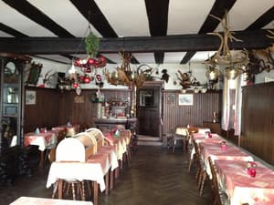 thumbnail: Restaurant