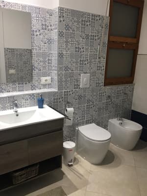 thumbnail: Bathroom