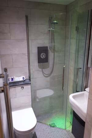 thumbnail: Bathroom