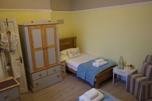 thumbnail: Room