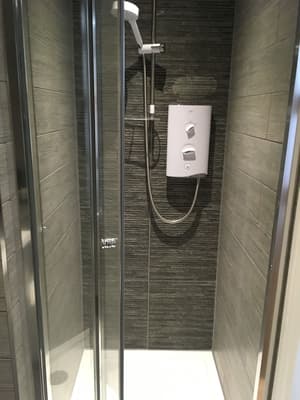 thumbnail: Bathroom shower
