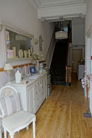 thumbnail: Hallway