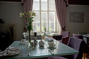 thumbnail: Breakfast area