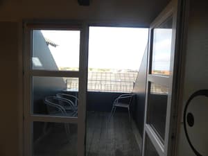 thumbnail: Balcony