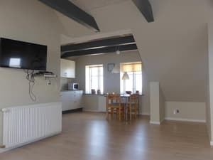 thumbnail: Living room