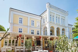 thumbnail: Exterior