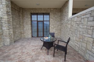 thumbnail: Balcony