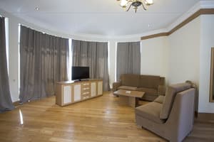 thumbnail: Living room