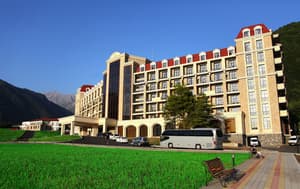 thumbnail: Exterior
