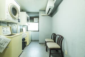 thumbnail: Laundry room