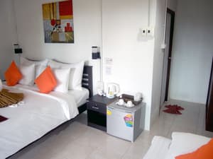 thumbnail: Room