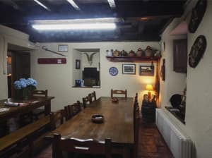 thumbnail: Breakfast area