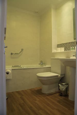thumbnail: Bathroom