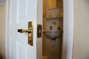thumbnail: Bathroom