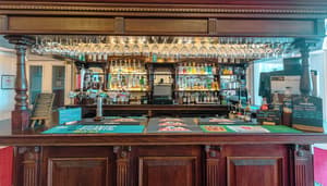 thumbnail: Bar (on property)