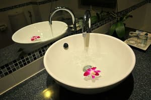 thumbnail: Bathroom sink