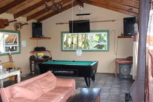 thumbnail: Reception hall