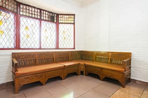 thumbnail: Interior