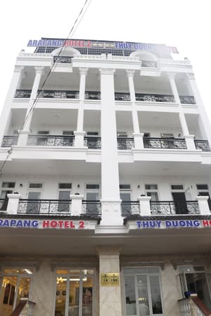 thumbnail: Front of property
