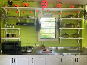 thumbnail: Front of property