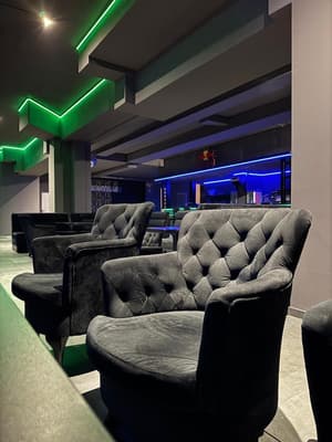 thumbnail: Reception