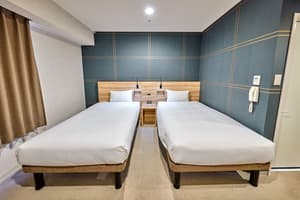 thumbnail: Room