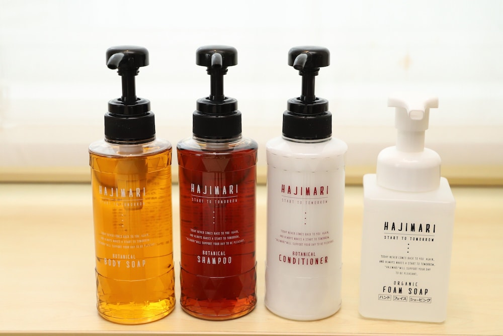 Bathroom amenities