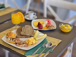 thumbnail: Breakfast buffet