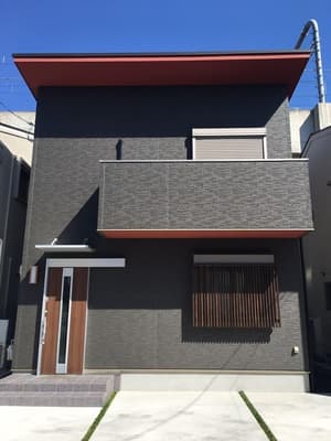 thumbnail: Exterior