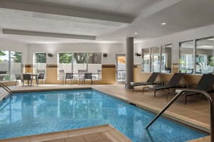 thumbnail: Pool