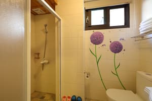 thumbnail: Bathroom shower