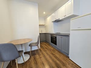 thumbnail: In-room dining