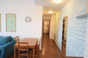 thumbnail: In-room dining