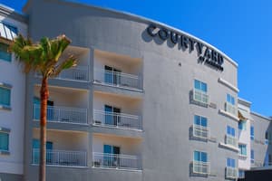 thumbnail: Exterior