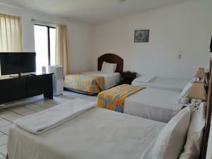 thumbnail: Front of property