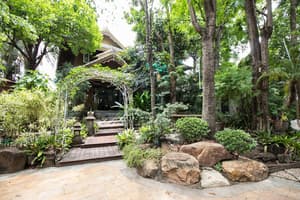 thumbnail: Garden