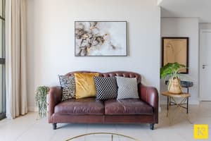 thumbnail: Interior detail